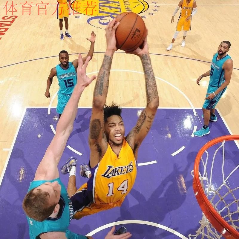 英格拉姆低位背打 翻身跳投稳稳命中